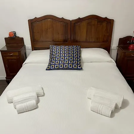 Апартаменти Ancient House By Wonderful Italy Санремо